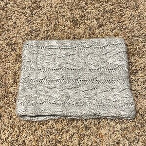 Gap Cable Knit Kids Neck Warmer